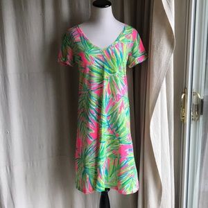 Lilly Pulitzer T Shirt Dress Excellent Condition